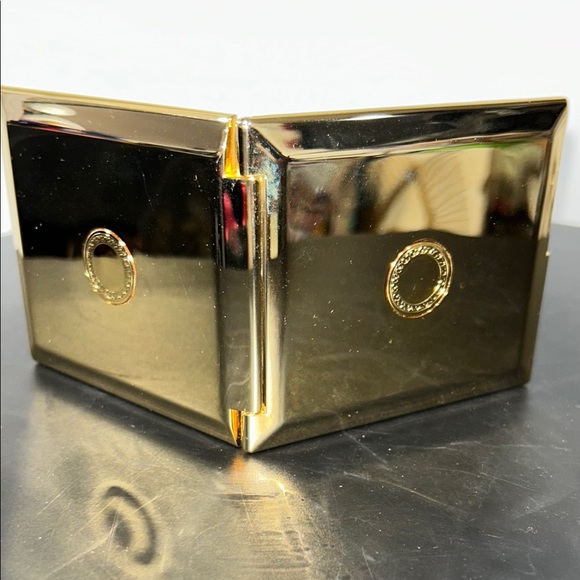 Gold Decorative Mirror Compact - Picture 3 of 3